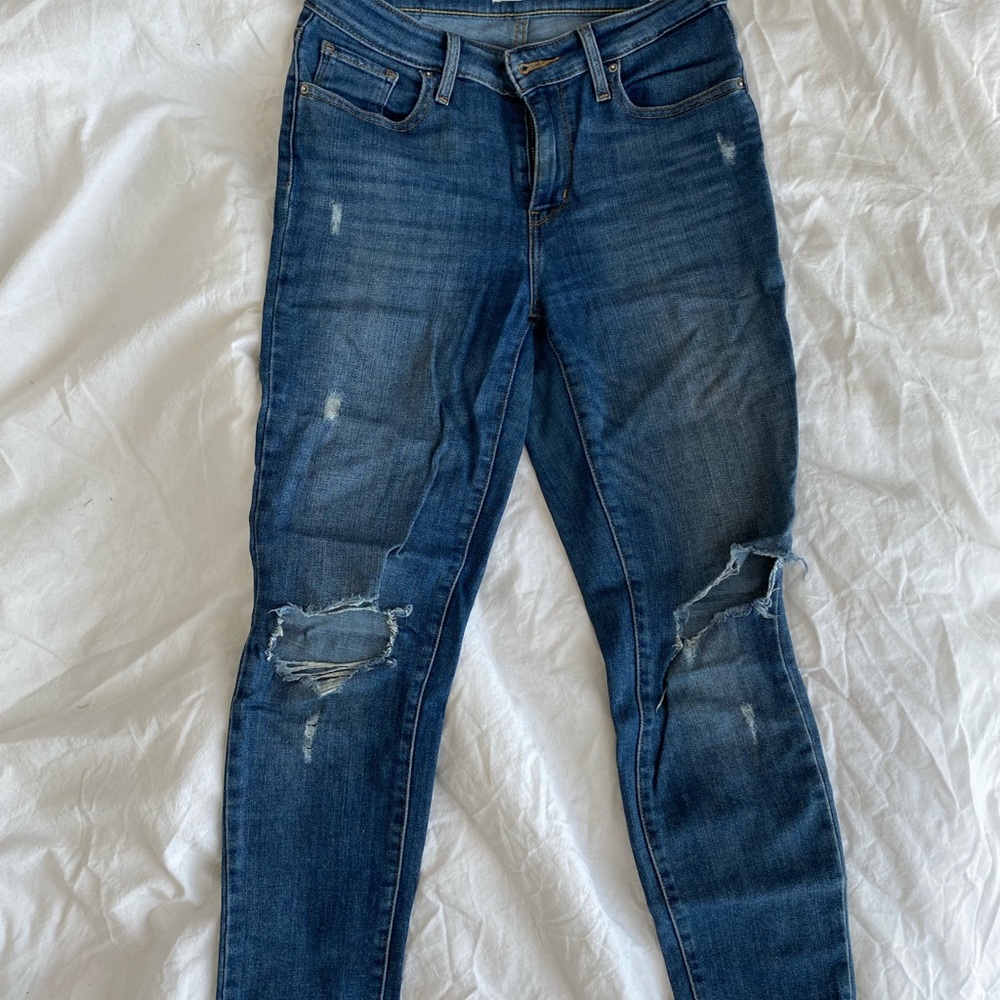 Levi’s 721 high rise skinny ripped jeans